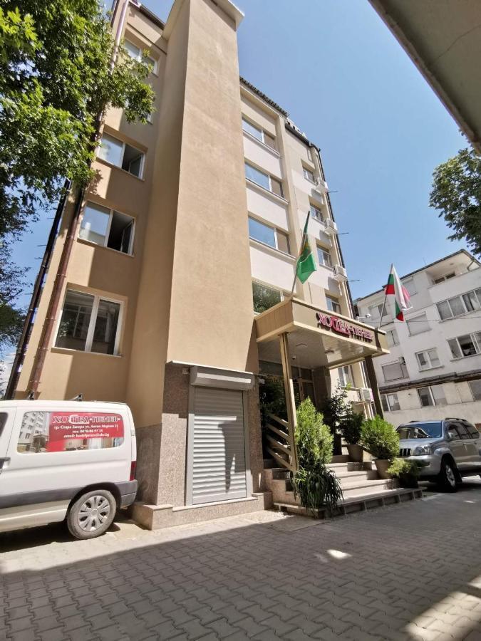 Hostel Penev Sztara Zagora Kültér fotó